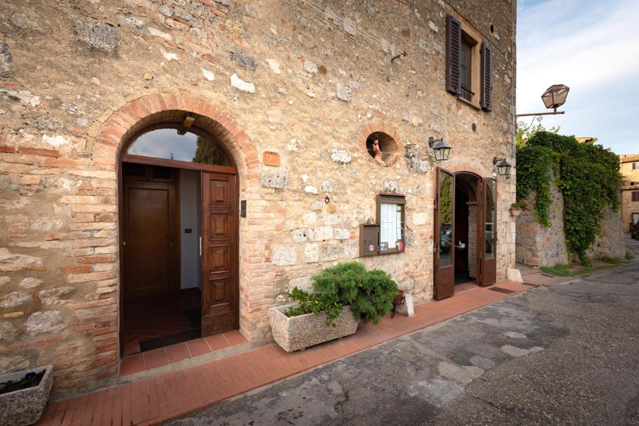 Terra D'Ombra Bed&Breakfast Bed & Breakfast San Gimignano Bagian luar foto