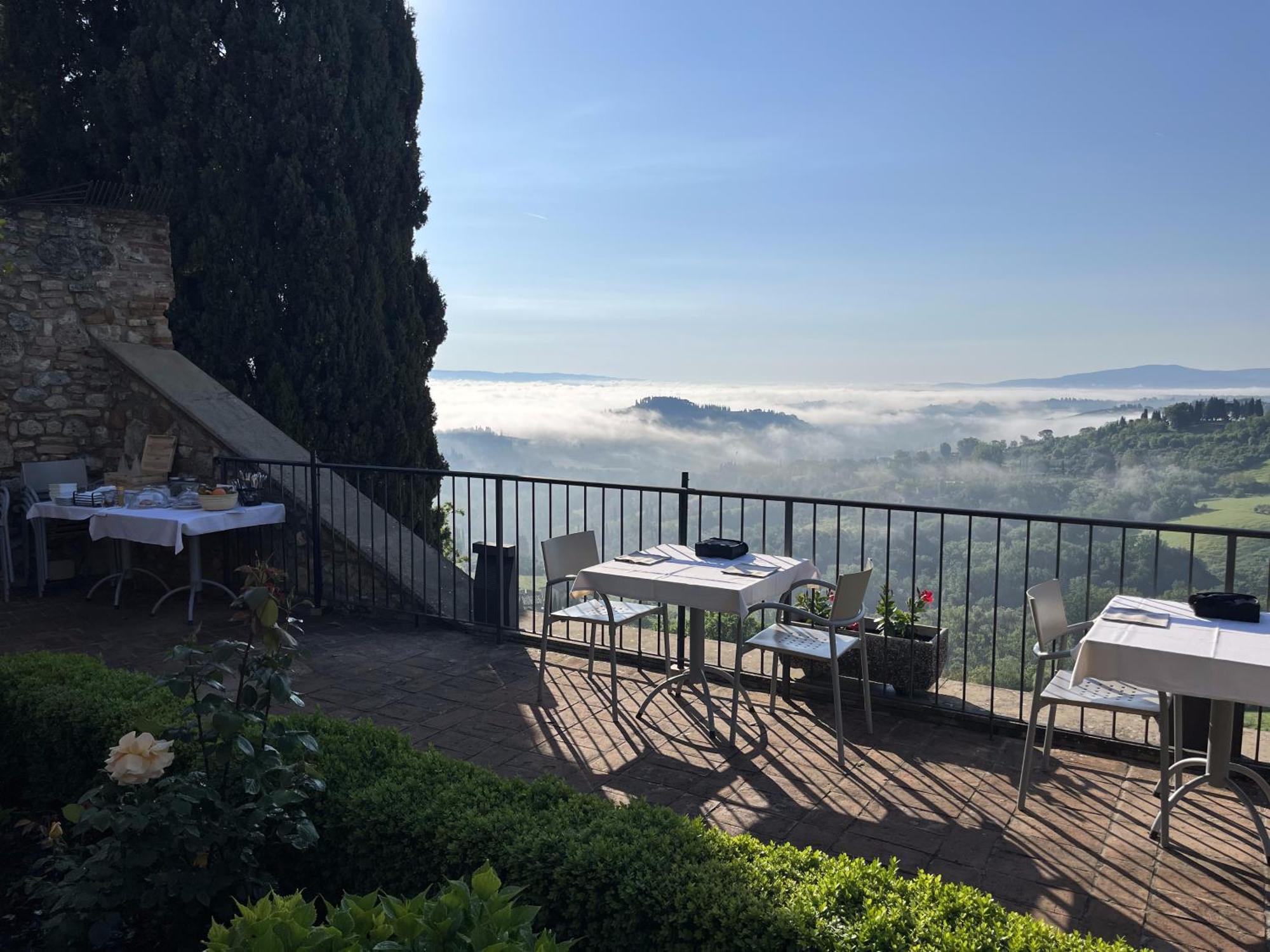 Terra D'Ombra Bed&Breakfast San Gimignano Bagian luar foto
